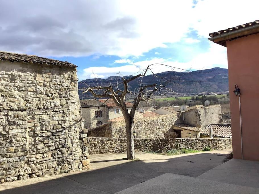 Gite Confortable Village Medieval Sainte-Jalle Baronnies Provencales Εξωτερικό φωτογραφία